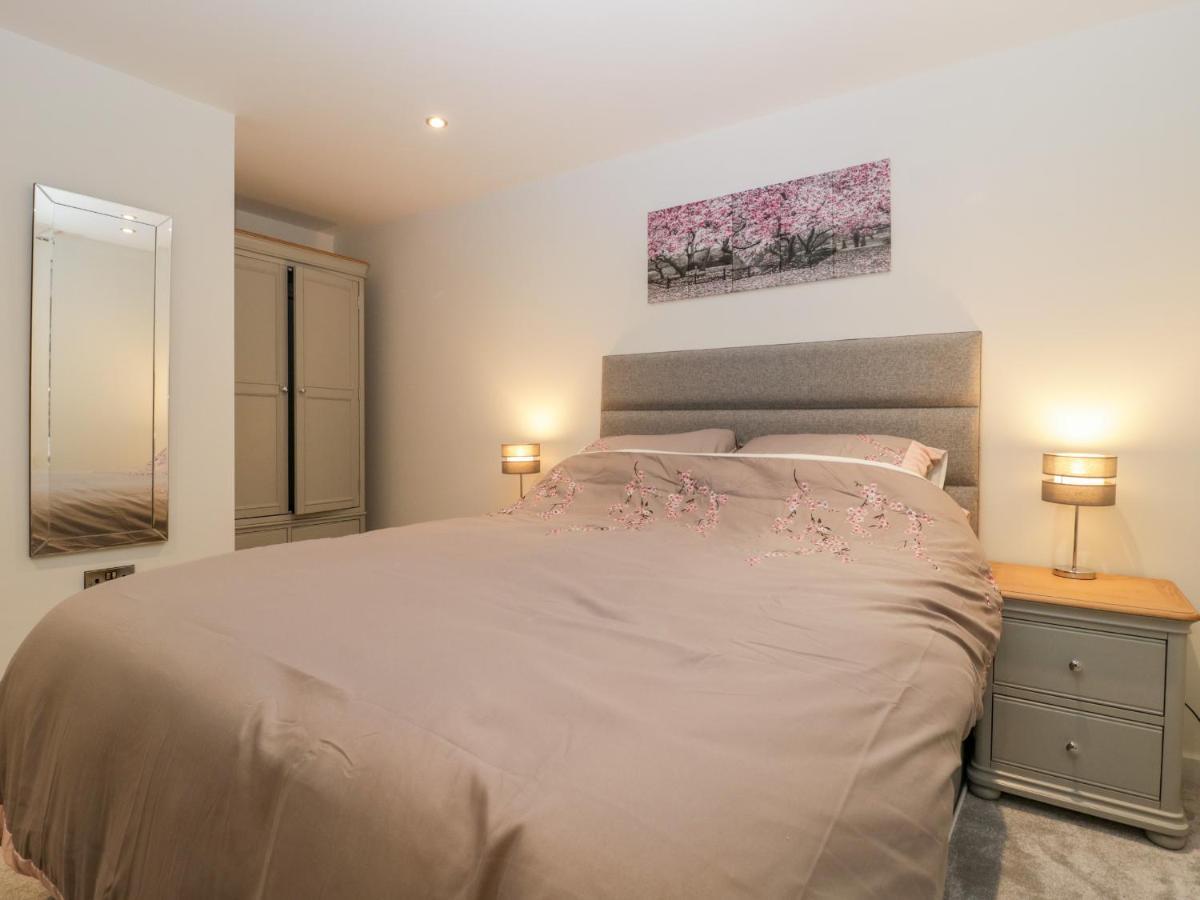 Flat 2, 38 Preston Road Apartment Weymouth Bagian luar foto